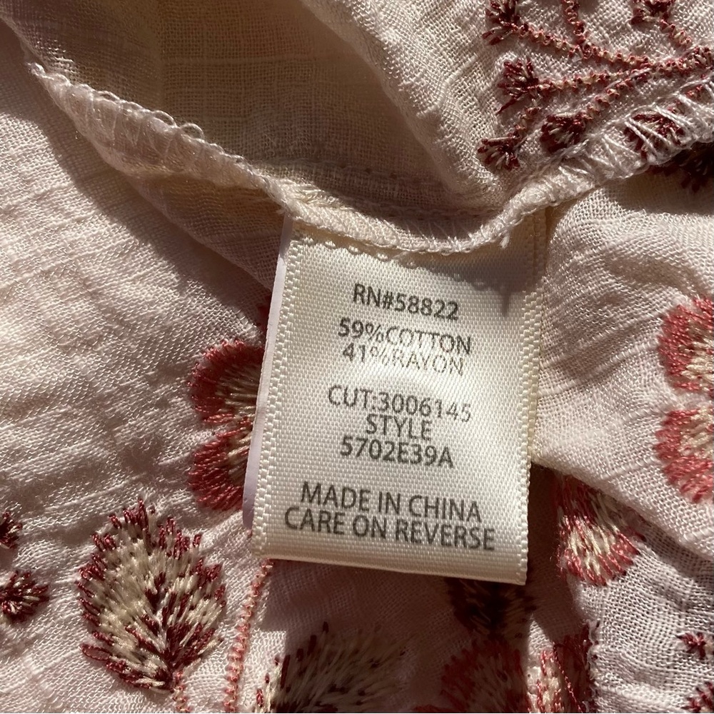 NWT BLOUSE MAX STUDIO Cream with Pink Embroidery/Retro Vintage Style SZ: L - Picture 11 of 13